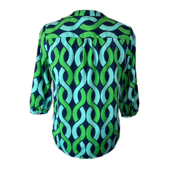 *SOLD* BANANA REPUBLIC 3/4 Length Sleeve Button Down Top - Picture 2 of 6